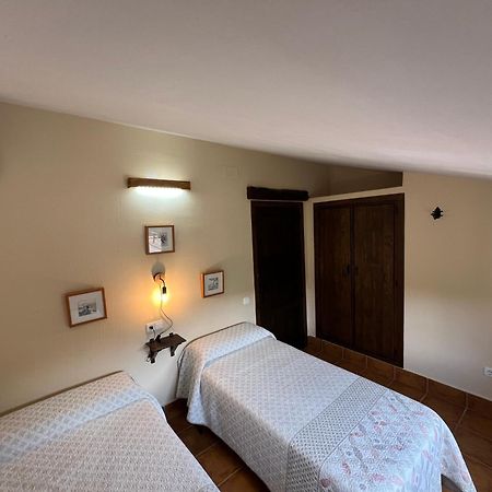 Duplex Rio Madera Lejlighed Segura de la Sierra Eksteriør billede