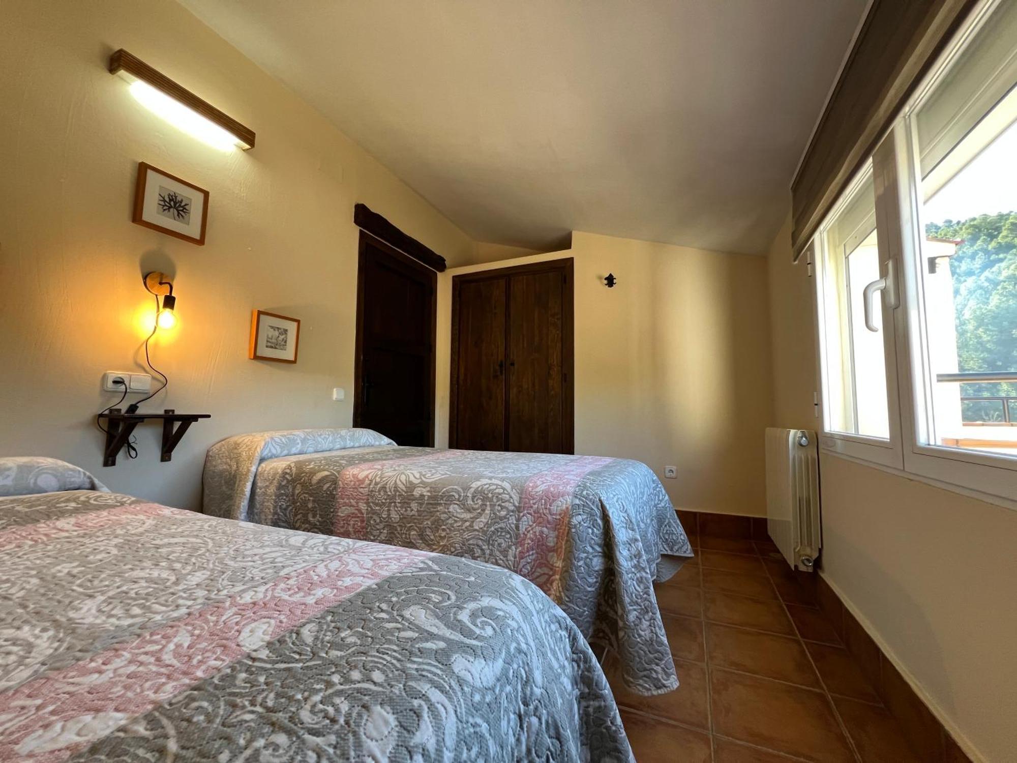 Duplex Rio Madera Lejlighed Segura de la Sierra Eksteriør billede